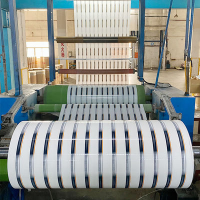 เทปบรรจุ Jumbo Roll Bopp ที่พิมพ์ด้วยสารแน่นอะคริลิค สําหรับบรรจุภัณฑ์อุตสาหกรรม